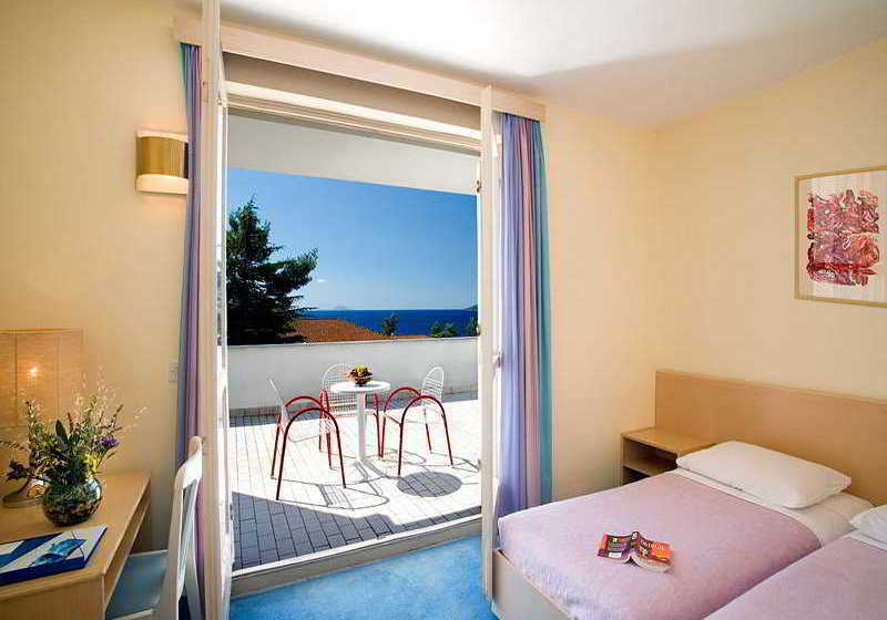 בית מלון כפרי Mediteran Residence