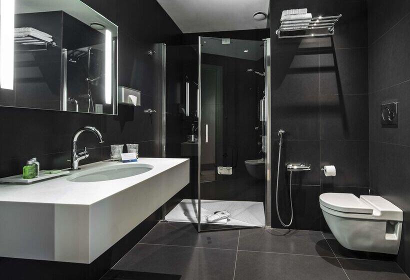 호텔 NH Collection Milano Touring