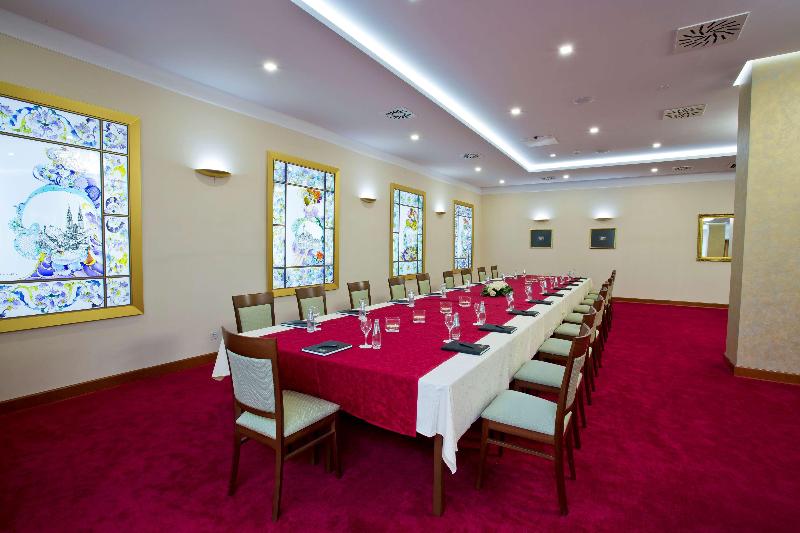 בית מלון כפרי Palace