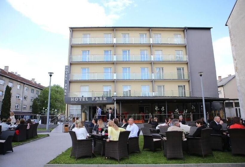 ホテル Park Exclusive