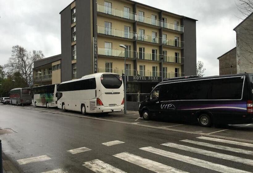 בית מלון כפרי Park Exclusive