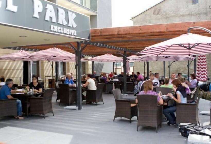 בית מלון כפרי Park Exclusive