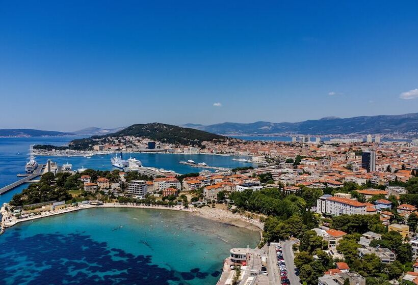 ホテル Park Split