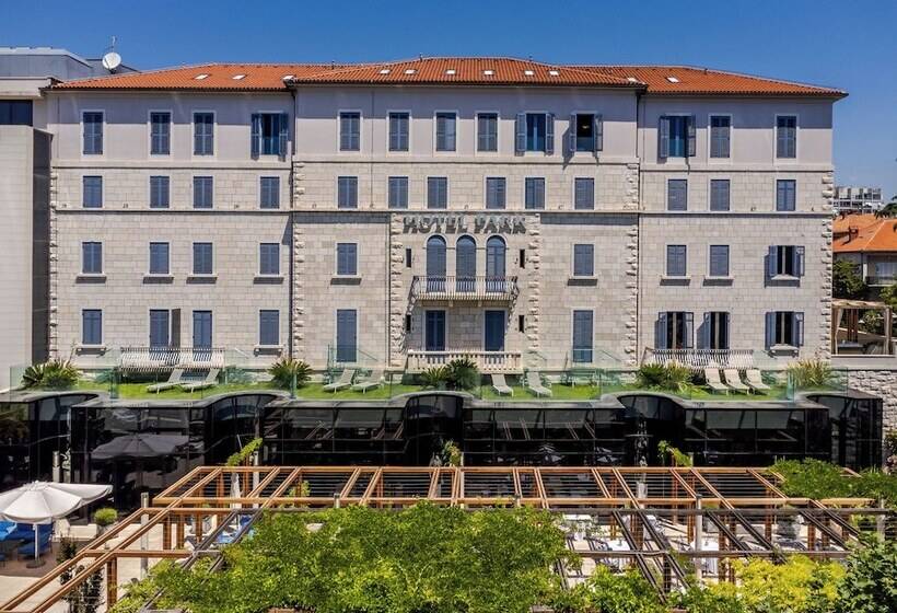 ホテル Park Split