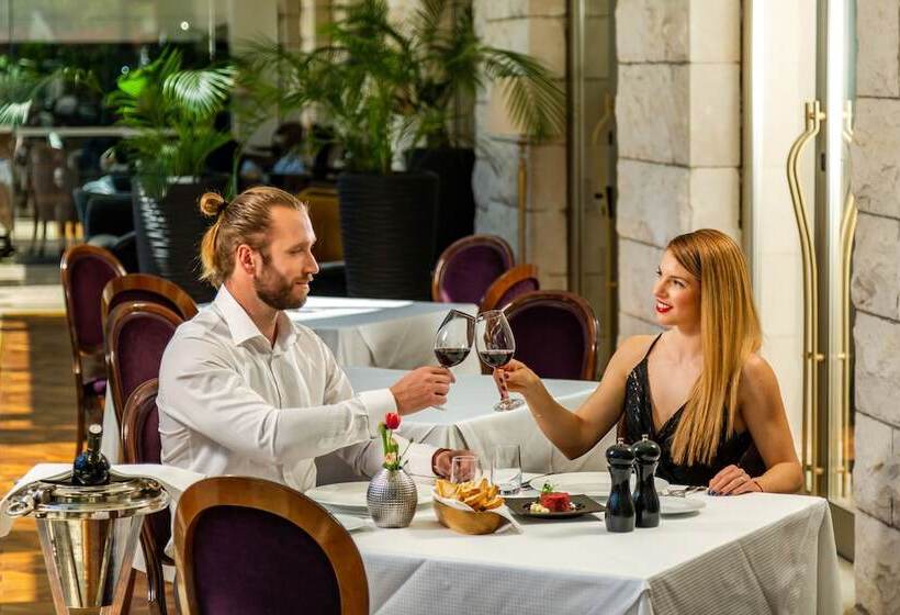 ホテル Park Split