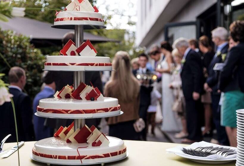 בית מלון כפרי Pullman Eindhoven Cocagne