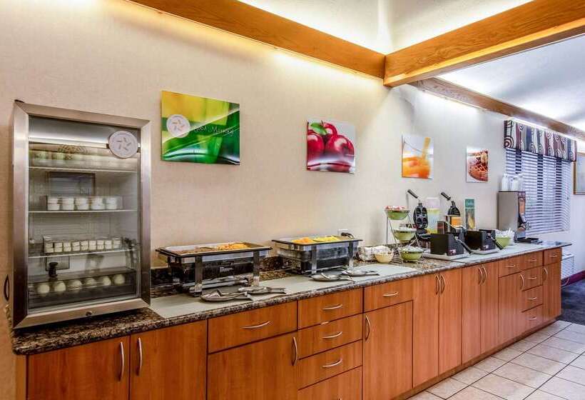 هتل Country Inn & Suites By Radisson, Muskegon, Mi