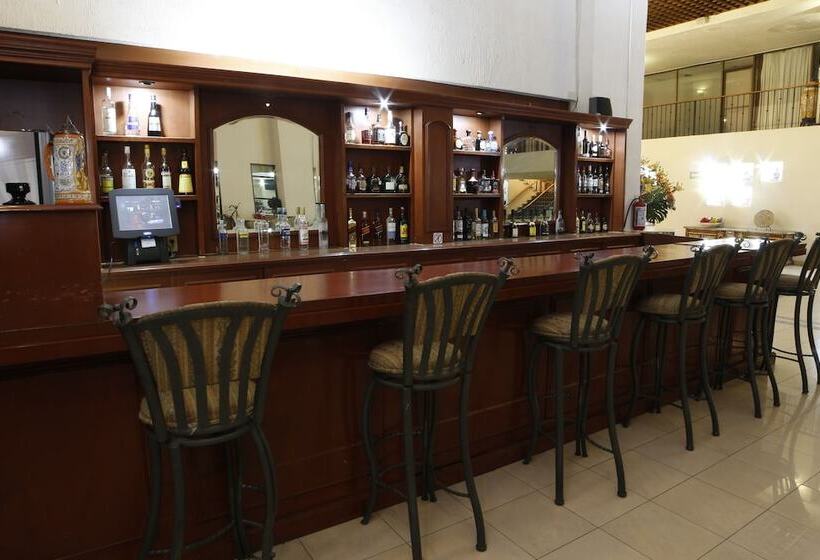 Radisson Hotel & Convention Center Toluca