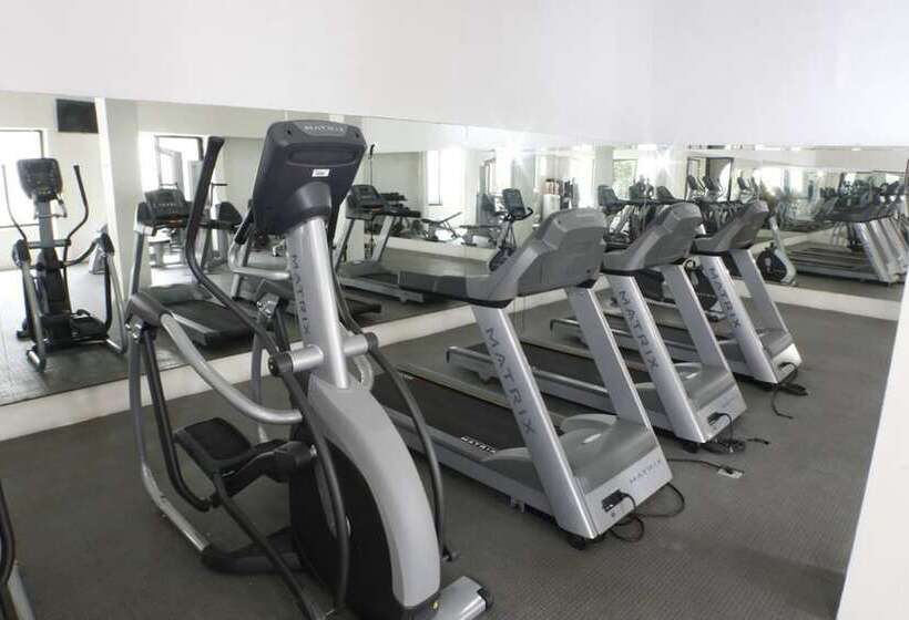 Radisson Hotel & Convention Center Toluca