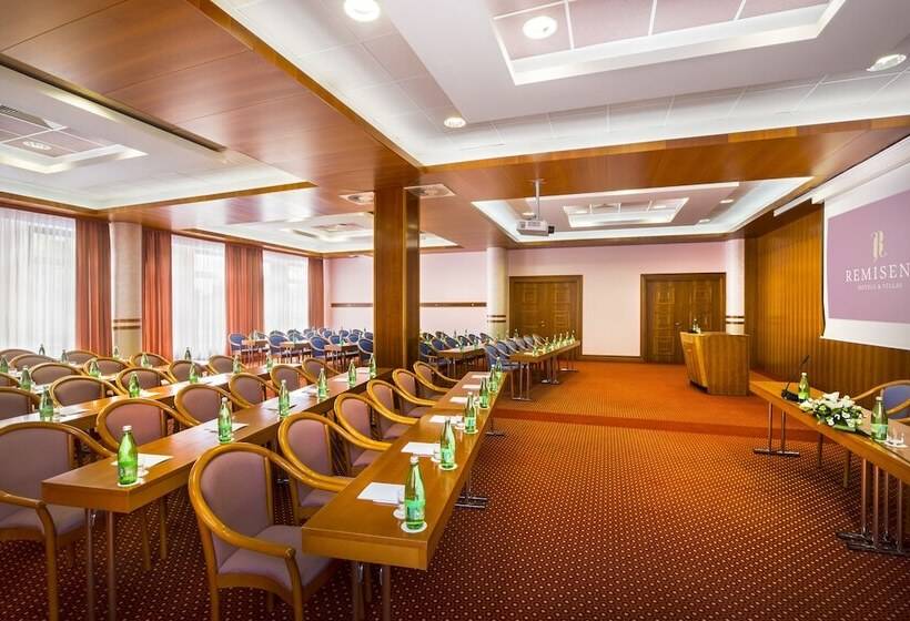 Remisens Hotel Lucija