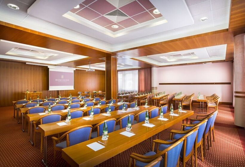 Remisens Hotel Lucija