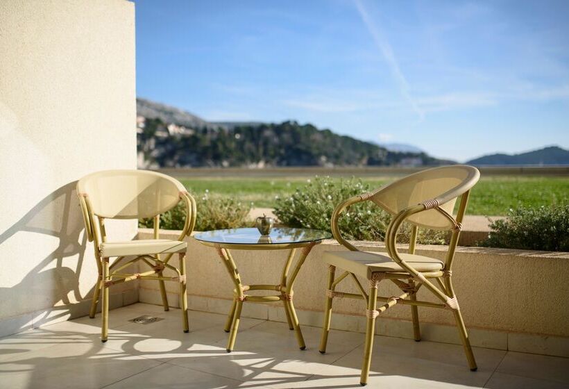 Отель Rixos Premium Dubrovnik