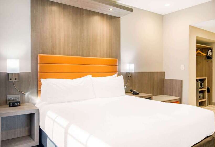 فندق Rodeway Inn Near Melrose Ave