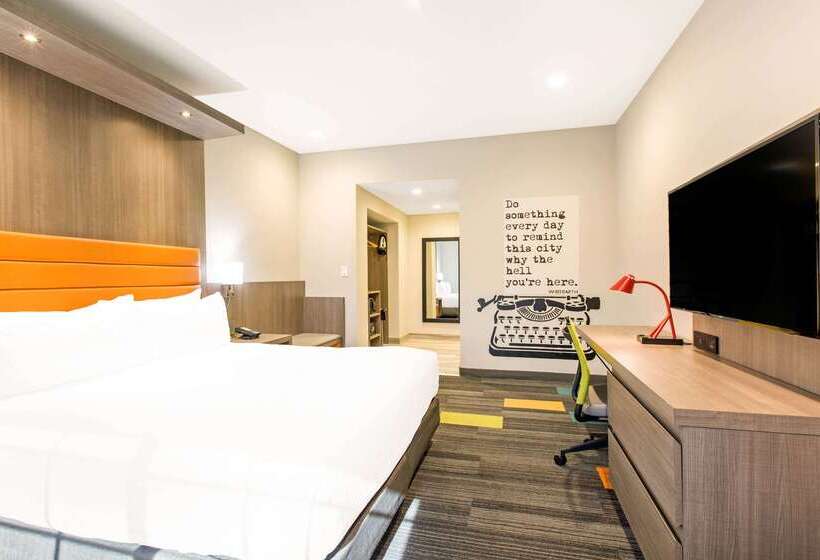 فندق Rodeway Inn Near Melrose Ave