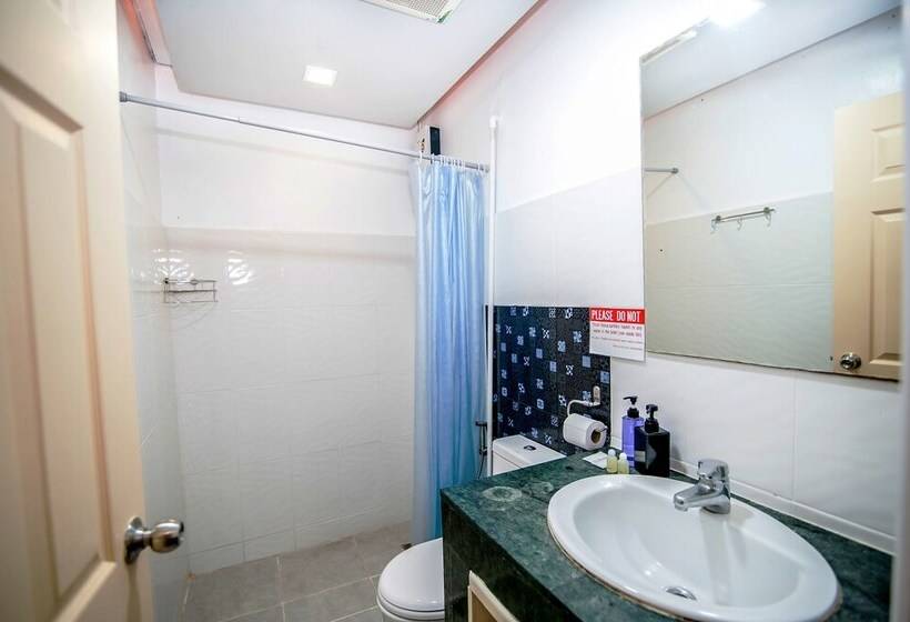 Hotel S A F E Residence Patong