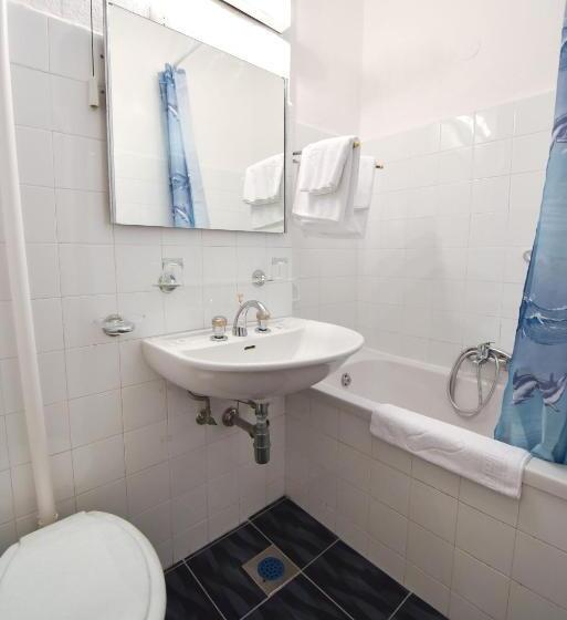 בית מלון כפרי Sirena Hvar