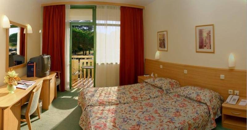 ホテル Aurora Plava Laguna