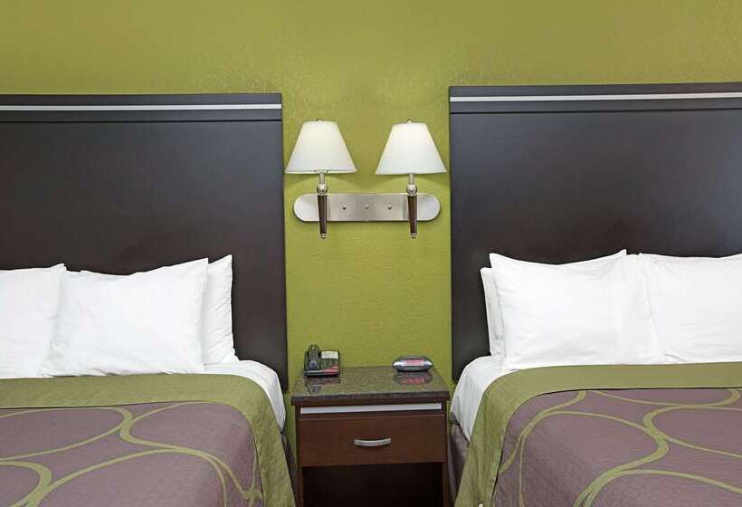 Отель Super 8 By Wyndham Inglewood/lax/la Airport