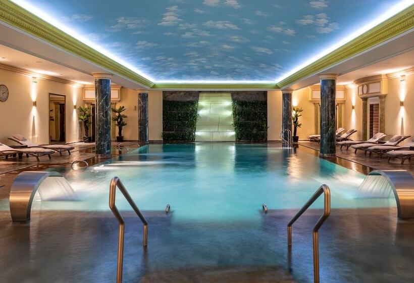 Swiss Diamond Hotel Prishtina