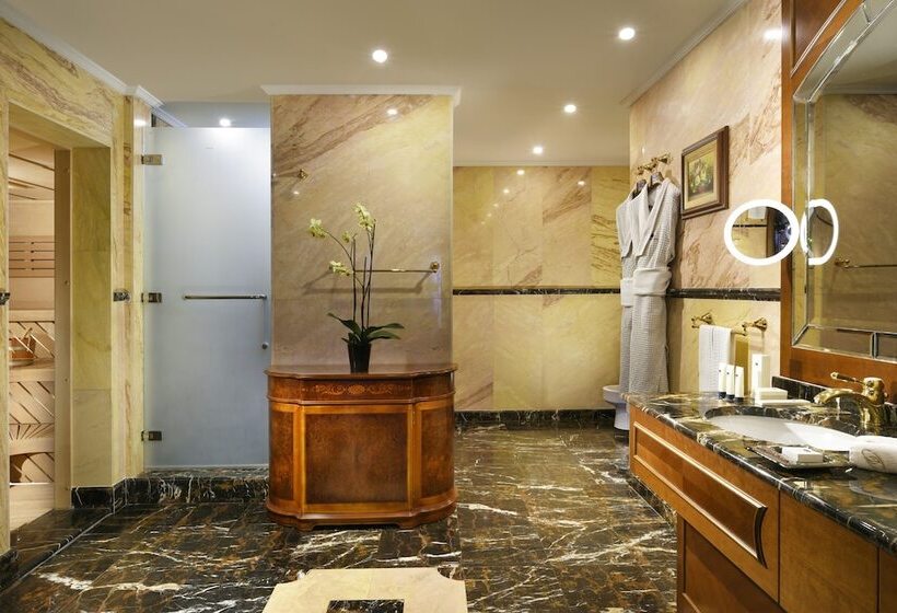 Swiss Diamond Hotel Prishtina