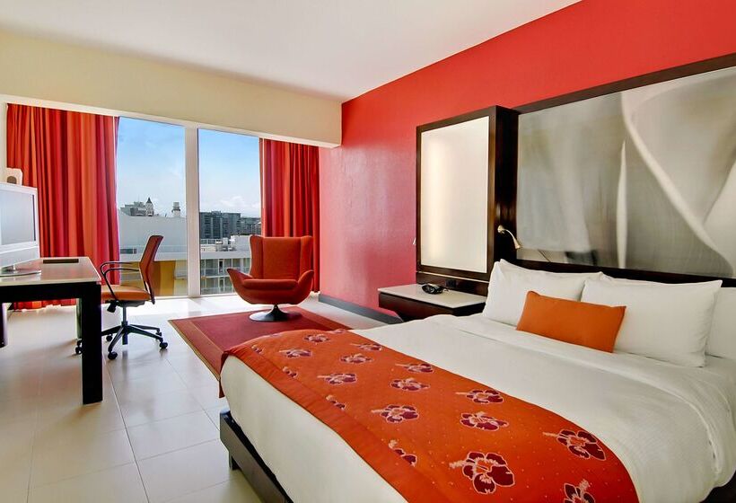 فندق The Condado Plaza