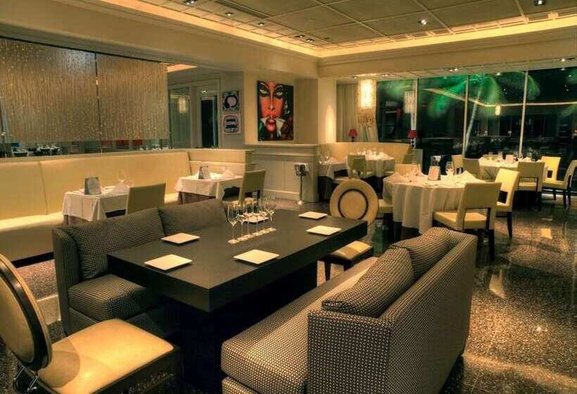 فندق The Condado Plaza