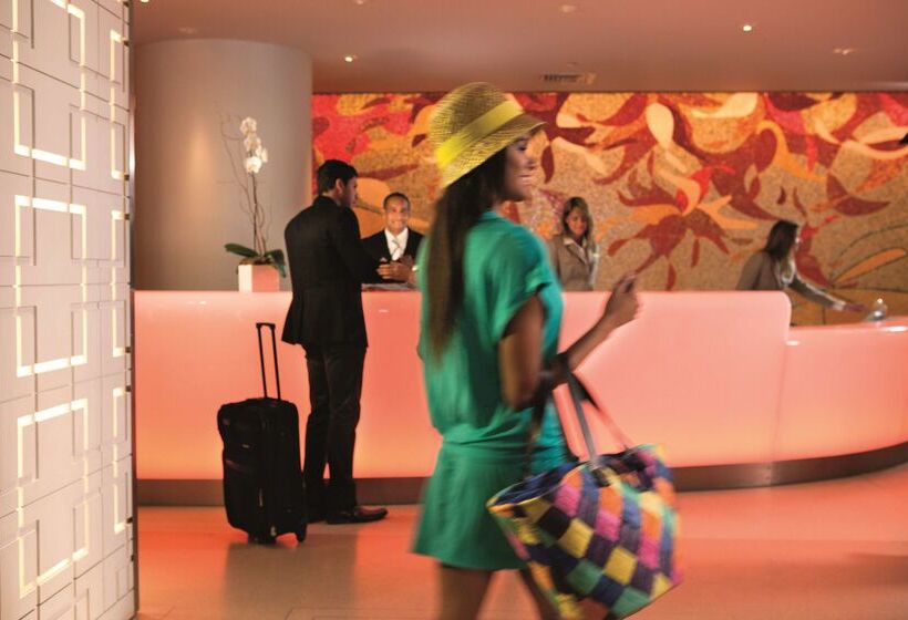 فندق The Condado Plaza