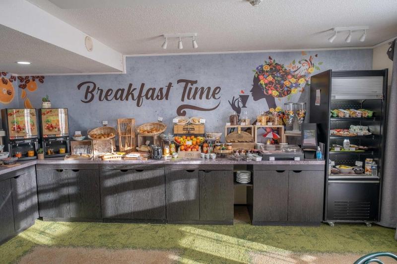 בית מלון כפרי The Originals Access, Bourges Nord Saintdoulchard