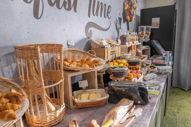 فندق The Originals Access, Bourges Nord Saintdoulchard