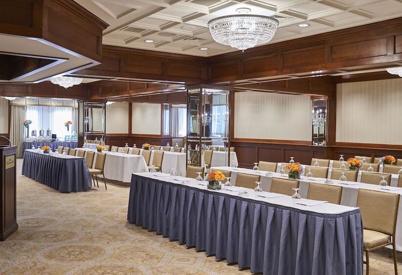 בית מלון כפרי The Townsend