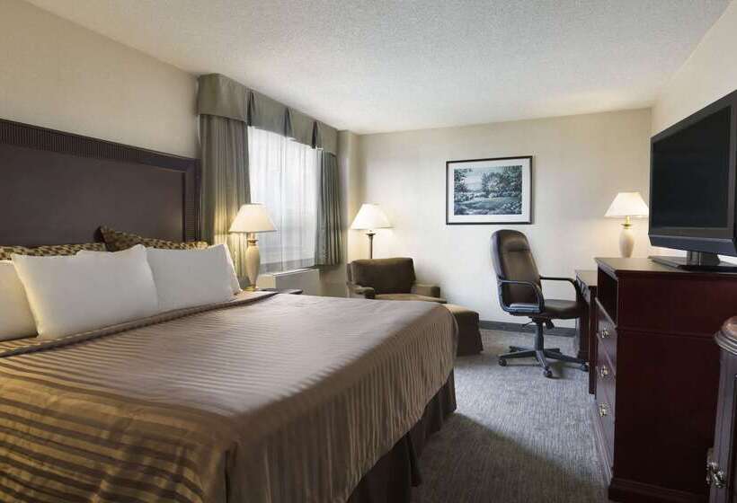 Travelodge Hotel By Wyndham Vancouver Airport
