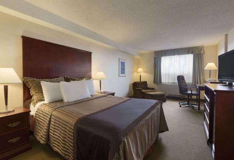 Travelodge Hotel By Wyndham Vancouver Airport
