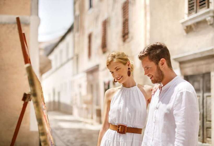 Valamar Riviera Hotel & Residence