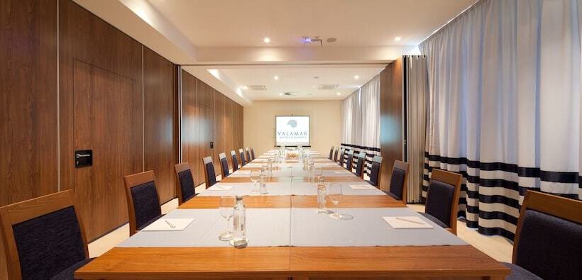 Valamar Riviera Hotel & Residence