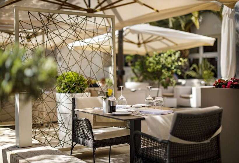 Valamar Riviera Hotel & Residence