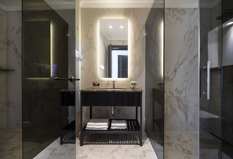 Valamar Riviera Hotel & Residence