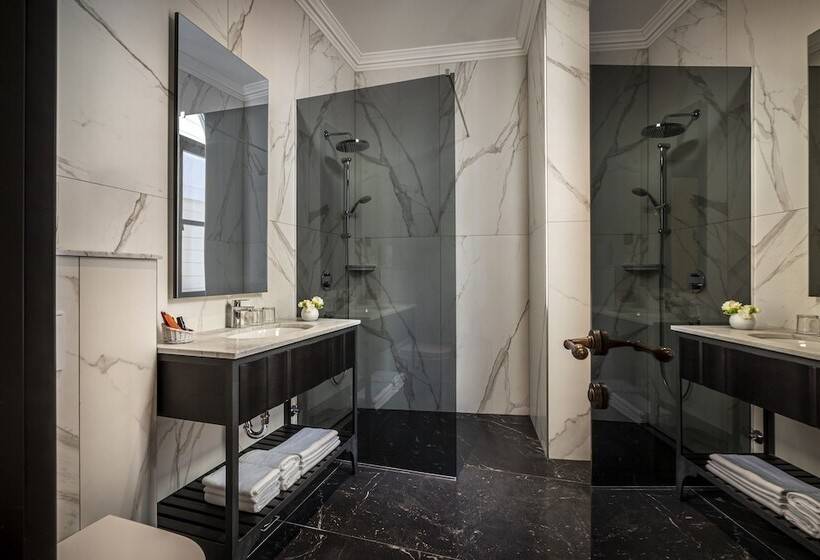 Valamar Riviera Hotel & Residence