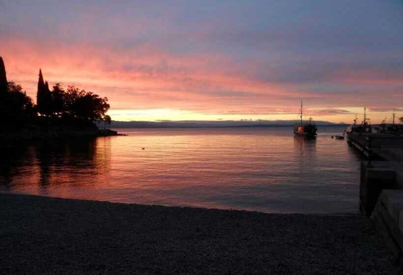 Отель Villa Schubert