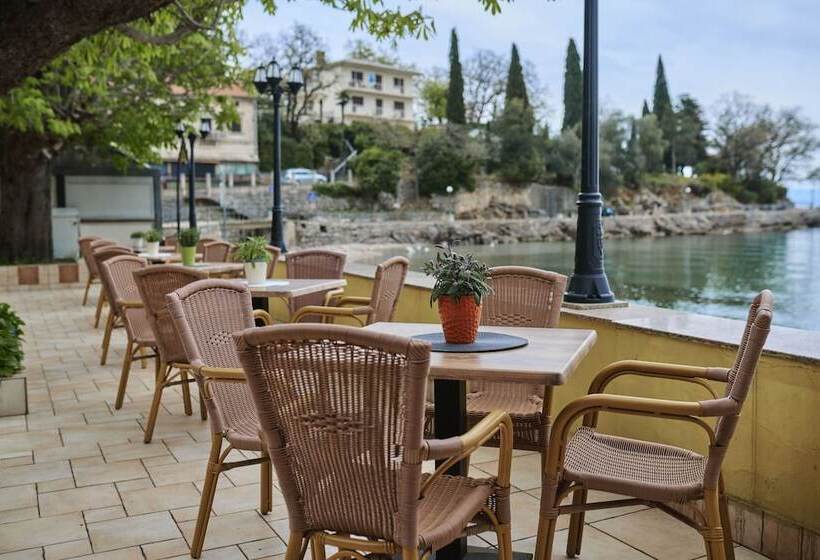 هتل Villa Schubert