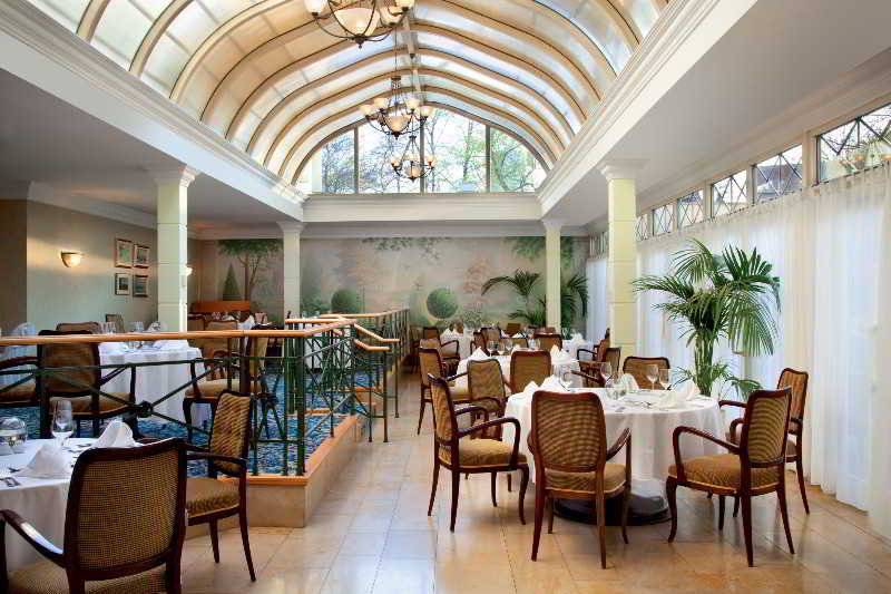 בית מלון כפרי The Westin Zagreb