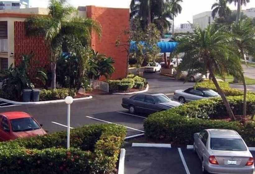 مُتل Knights Inn Hallandale
