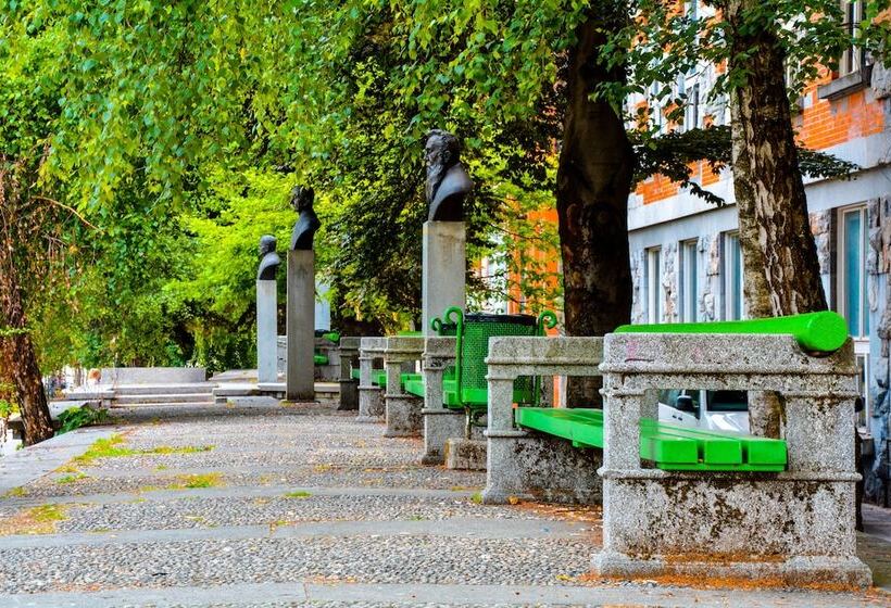 پانسیون Mrak Superior