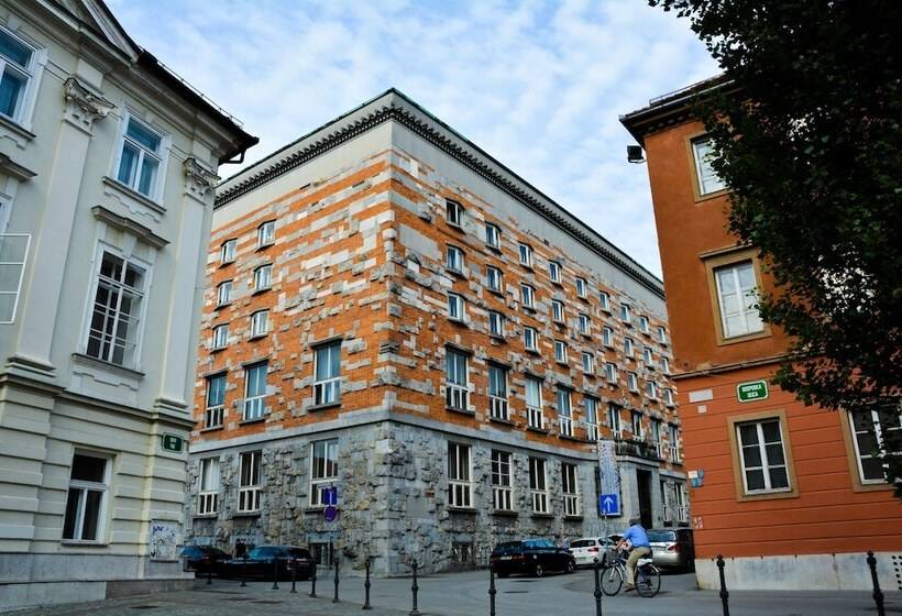 پانسیون Mrak Superior