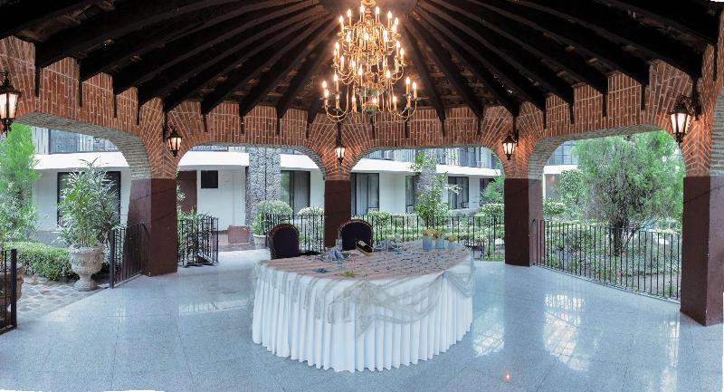 Radisson Hotel & Convention Center Toluca