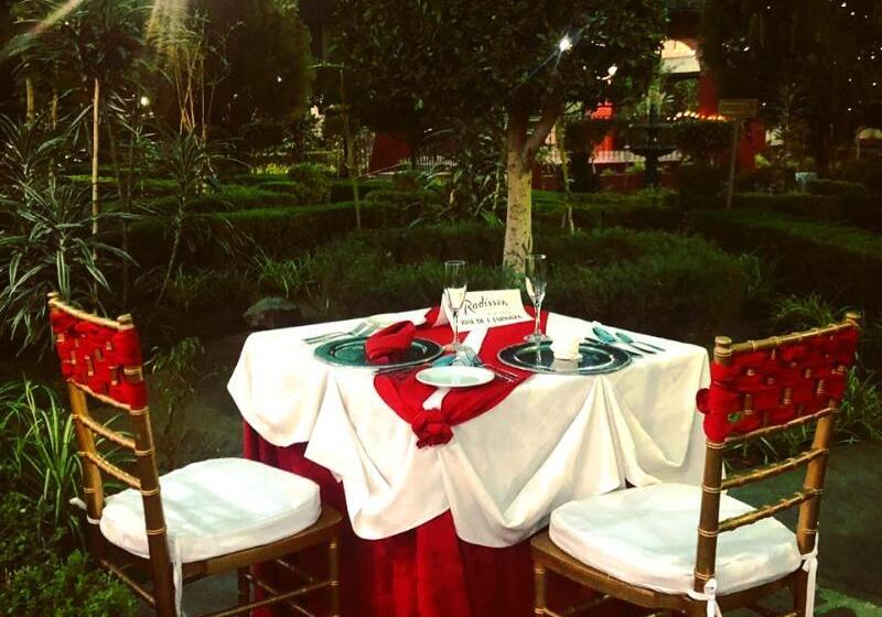 Radisson Hotel & Convention Center Toluca