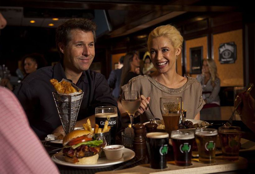 فندق Scanticon Valley Forge  & Conference Center