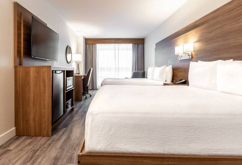 Atrium Hotel Vancouver