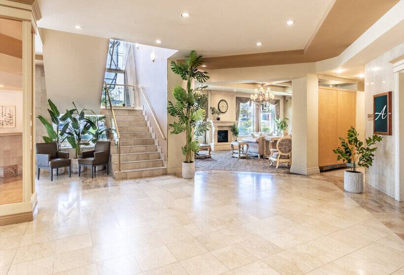 Atrium Hotel Vancouver