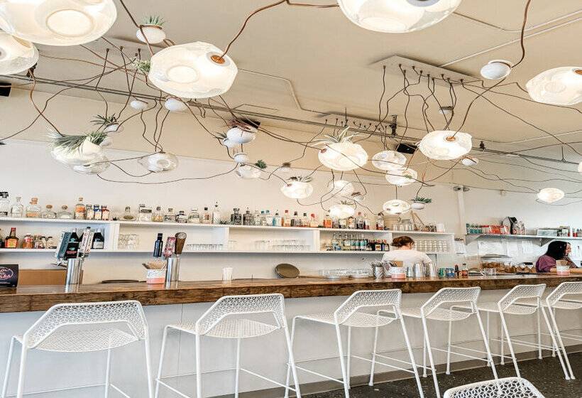 Atrium Hotel Vancouver