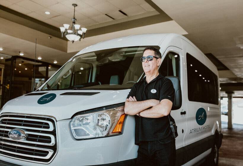 Atrium Hotel Vancouver